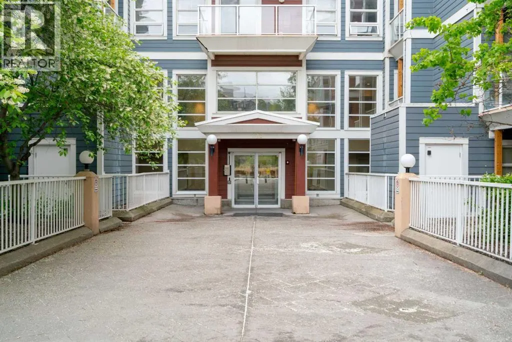 227, 333 Riverfront Avenue SE