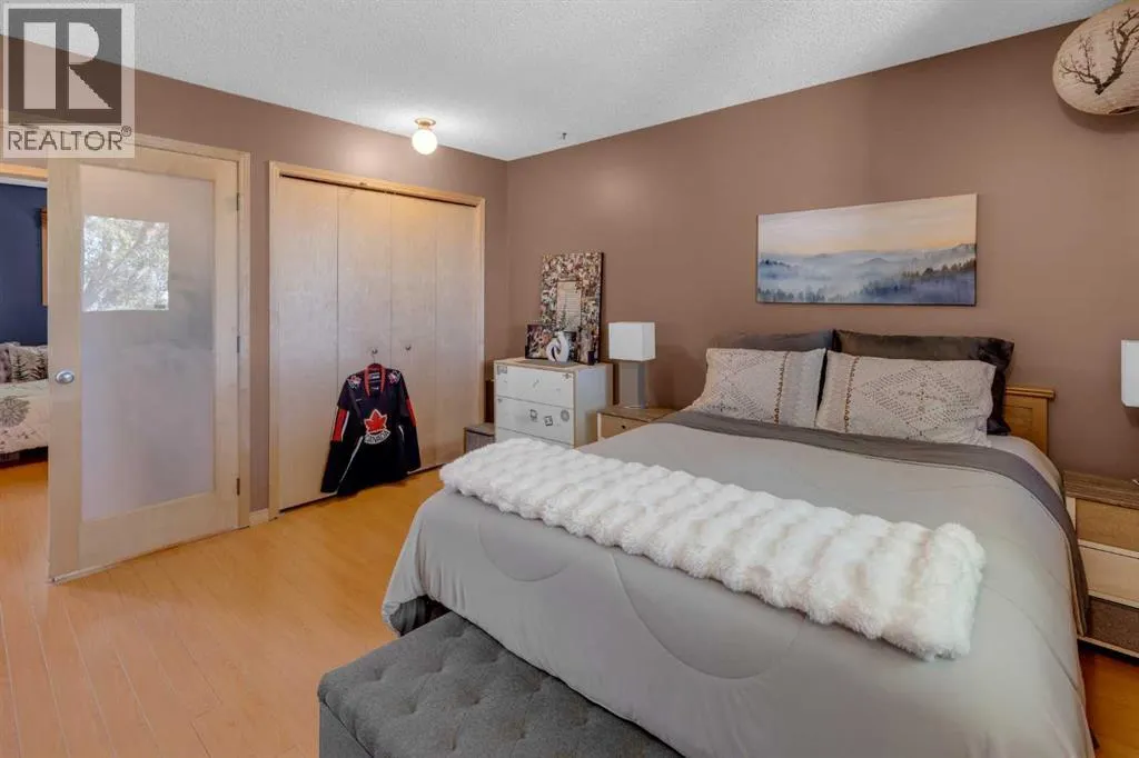 968 Abbotsford Drive NE