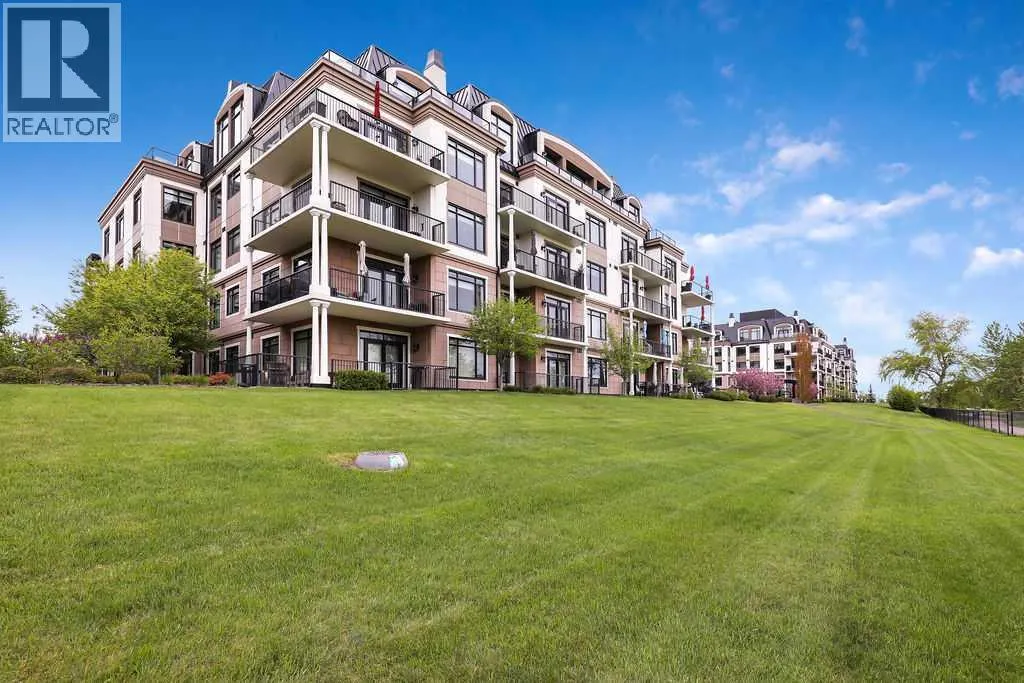404, 131 Quarry Way SE