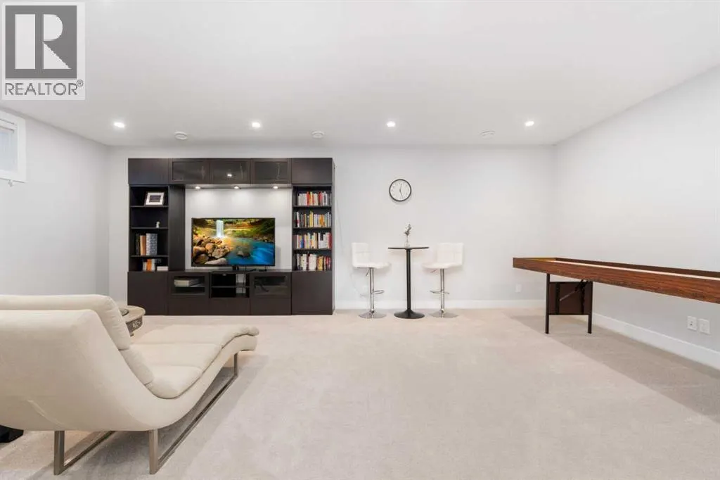 141 Masters Terrace SE