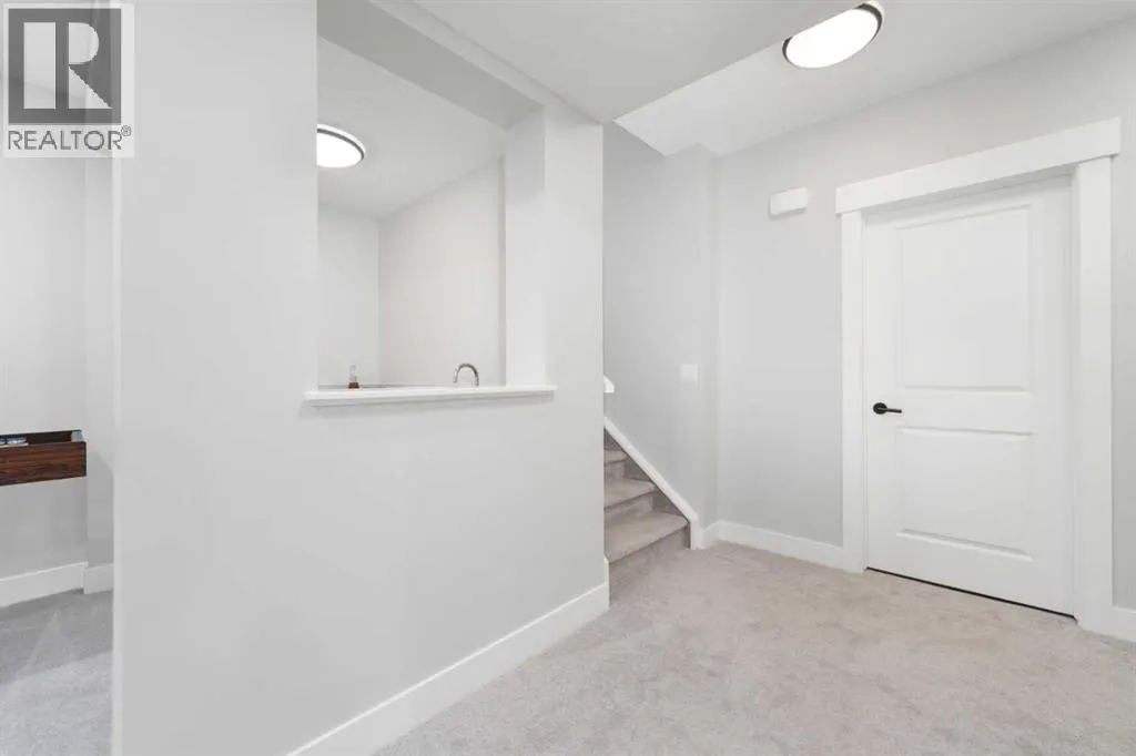 141 Masters Terrace SE