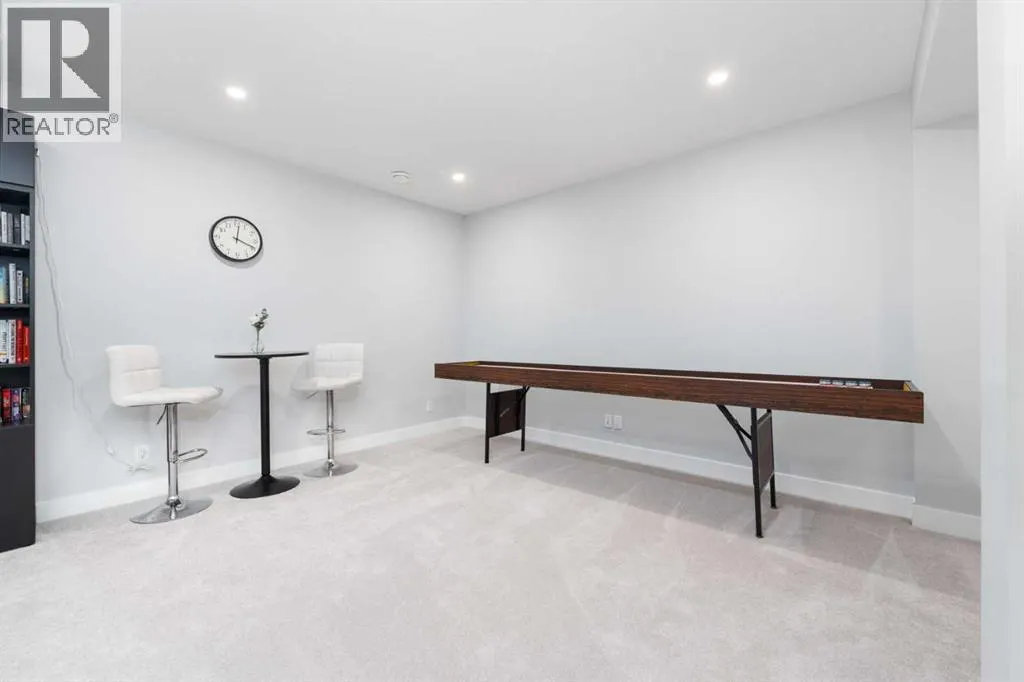 141 Masters Terrace SE