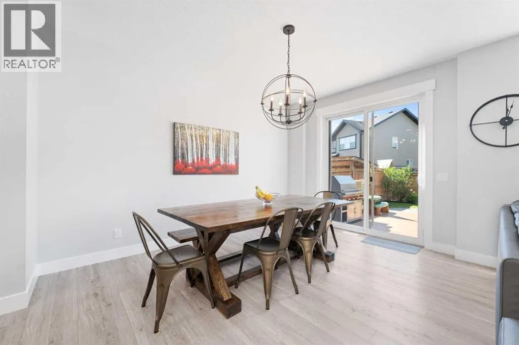 141 Masters Terrace SE