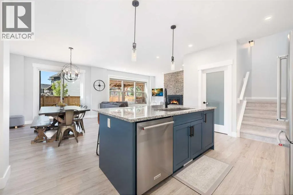 141 Masters Terrace SE