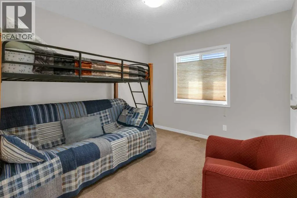 182 River Heights Crescent