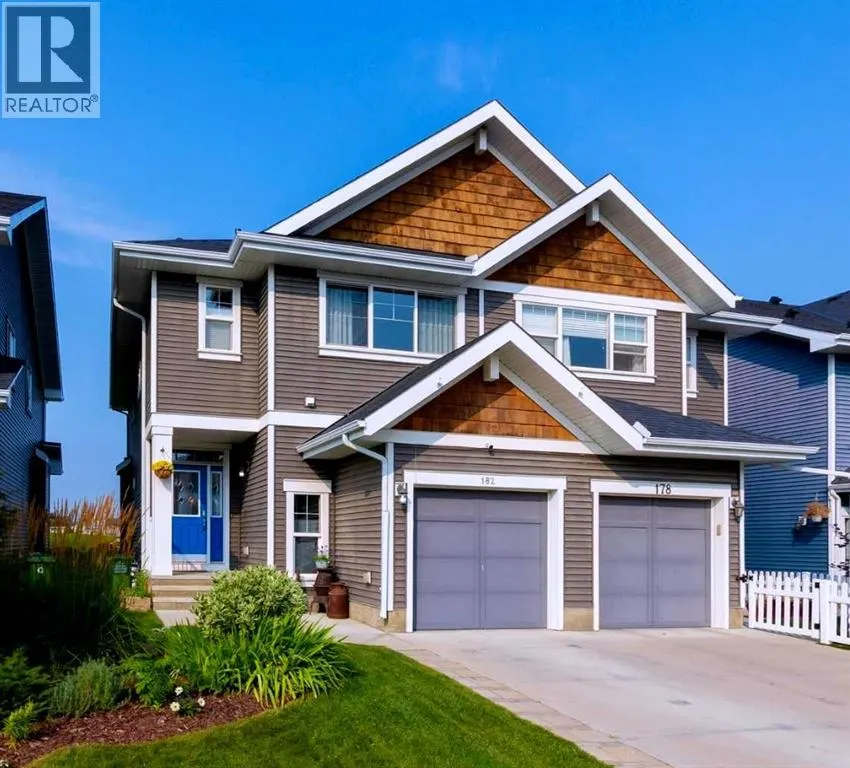 182 River Heights Crescent