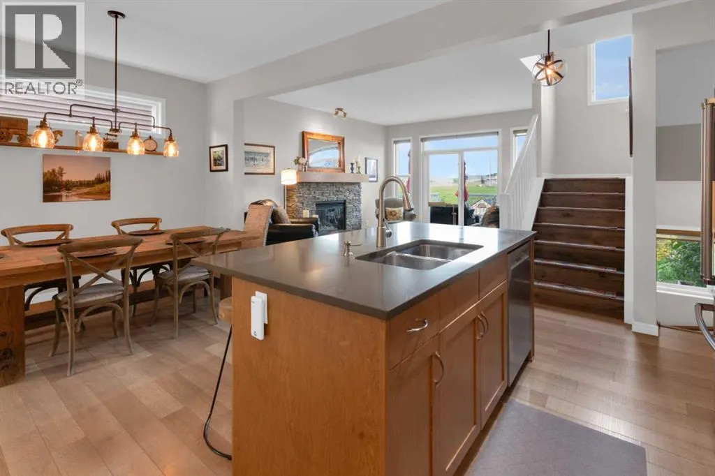 182 River Heights Crescent