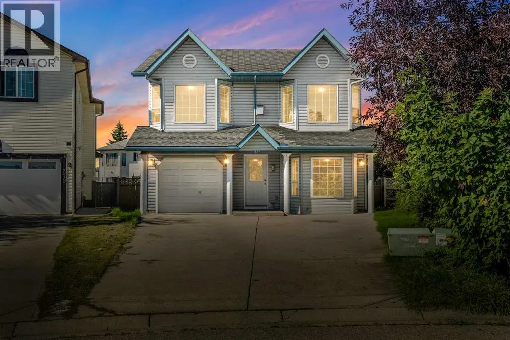 285 Fresno Place NE