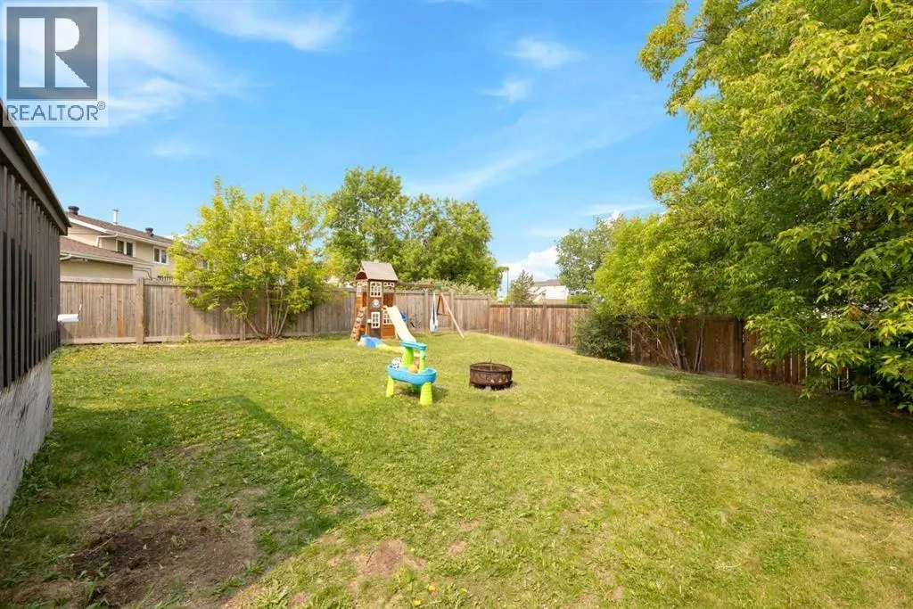169 Beaufort Crescent