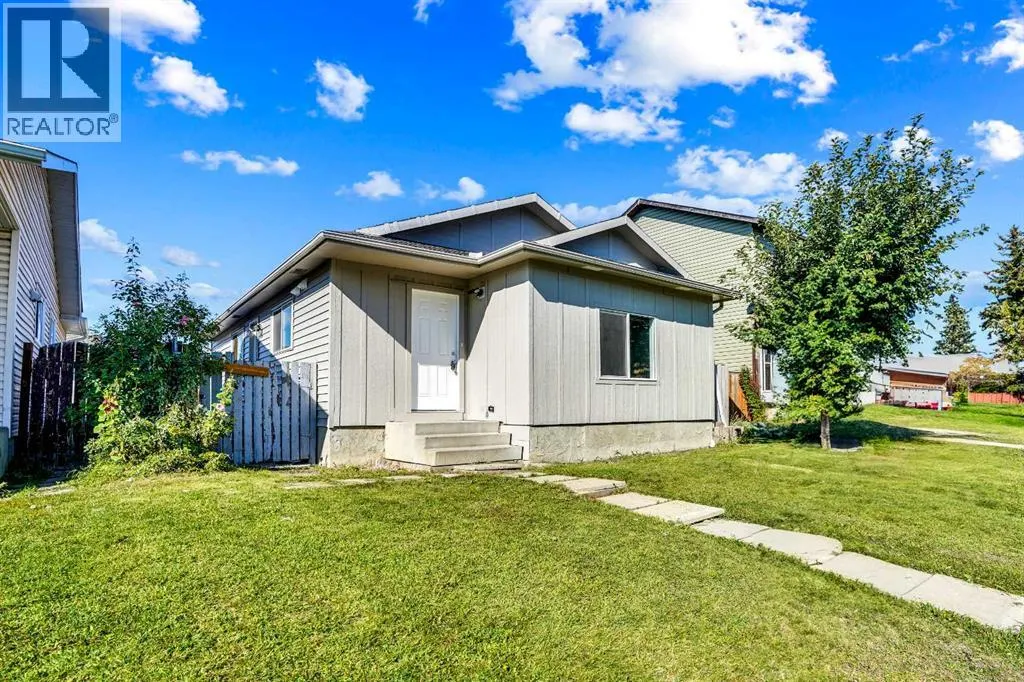 60 Whitworth Way NE