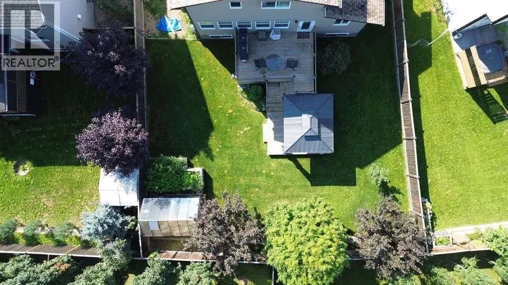 42 Spruce Road