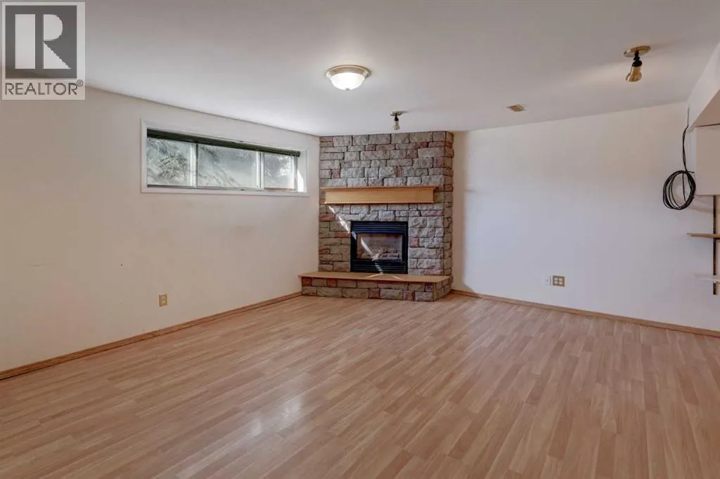179 Huntchester Crescent NE