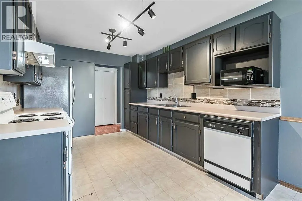 158 Hodson Crescent