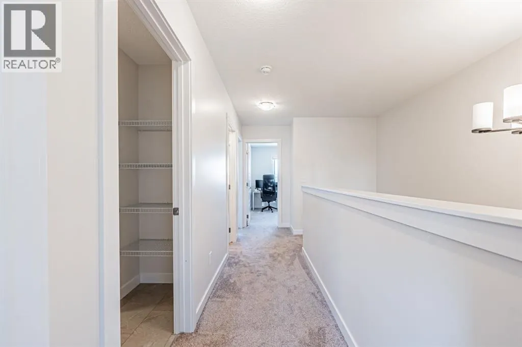 609 Baywater Manor SW