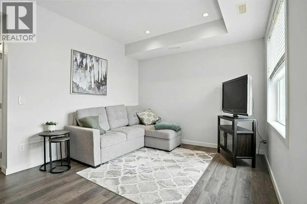123, 115 Sagewood Drive SW
