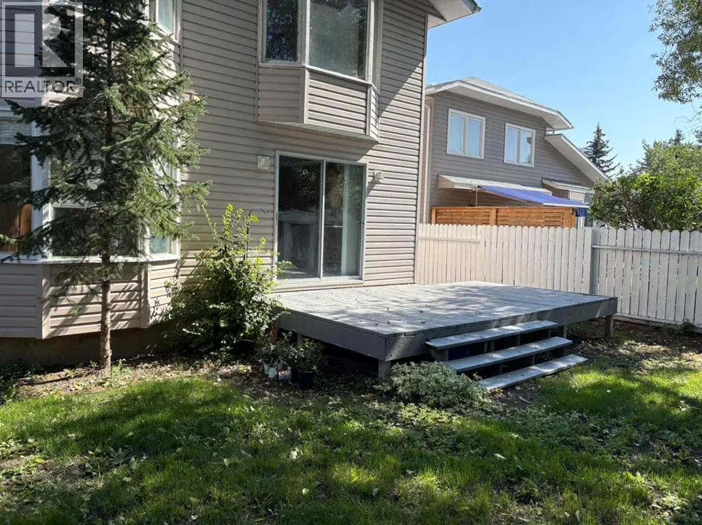 256 Woodstock Place SW