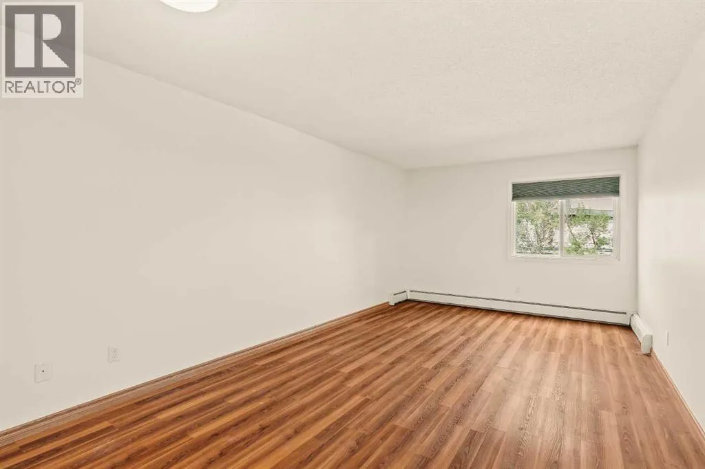 3302, 80 Glamis Drive SW