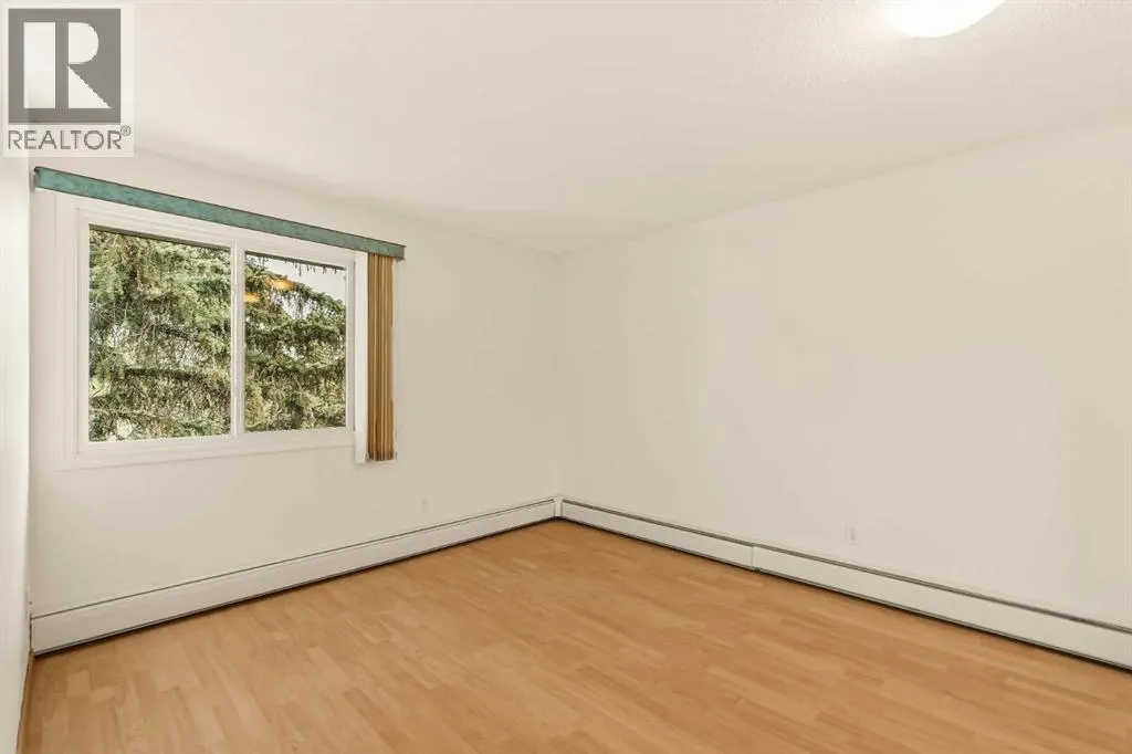 3302, 80 Glamis Drive SW