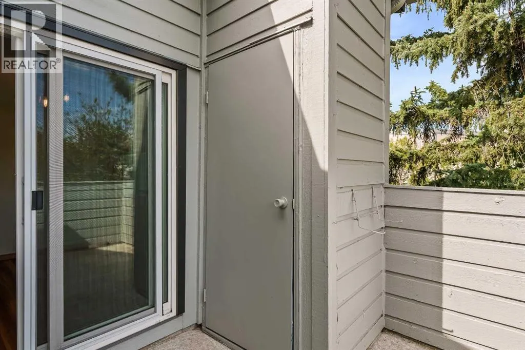 3302, 80 Glamis Drive SW