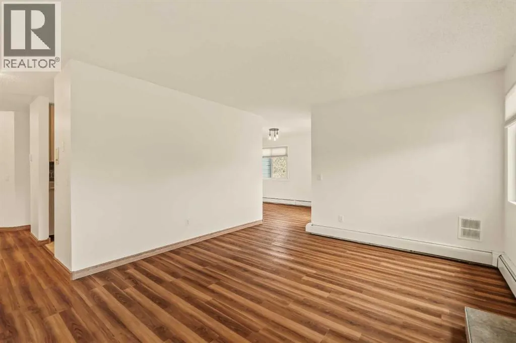 3302, 80 Glamis Drive SW
