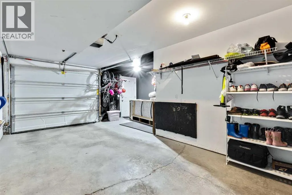 105 Prairie Sound Circle NW