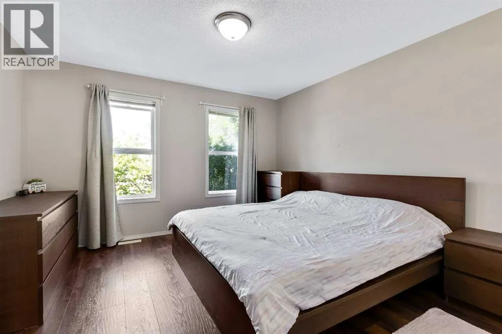 105 Prairie Sound Circle NW