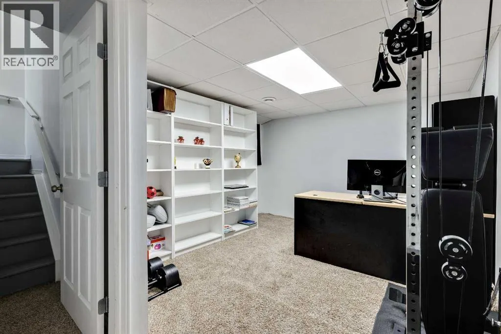 105 Prairie Sound Circle NW