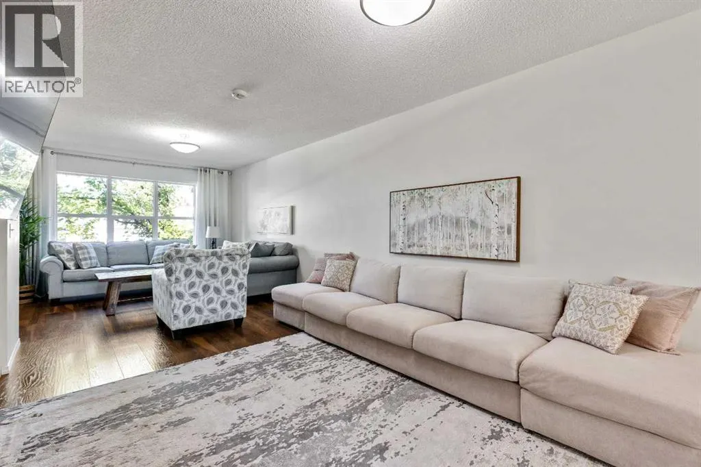 105 Prairie Sound Circle NW