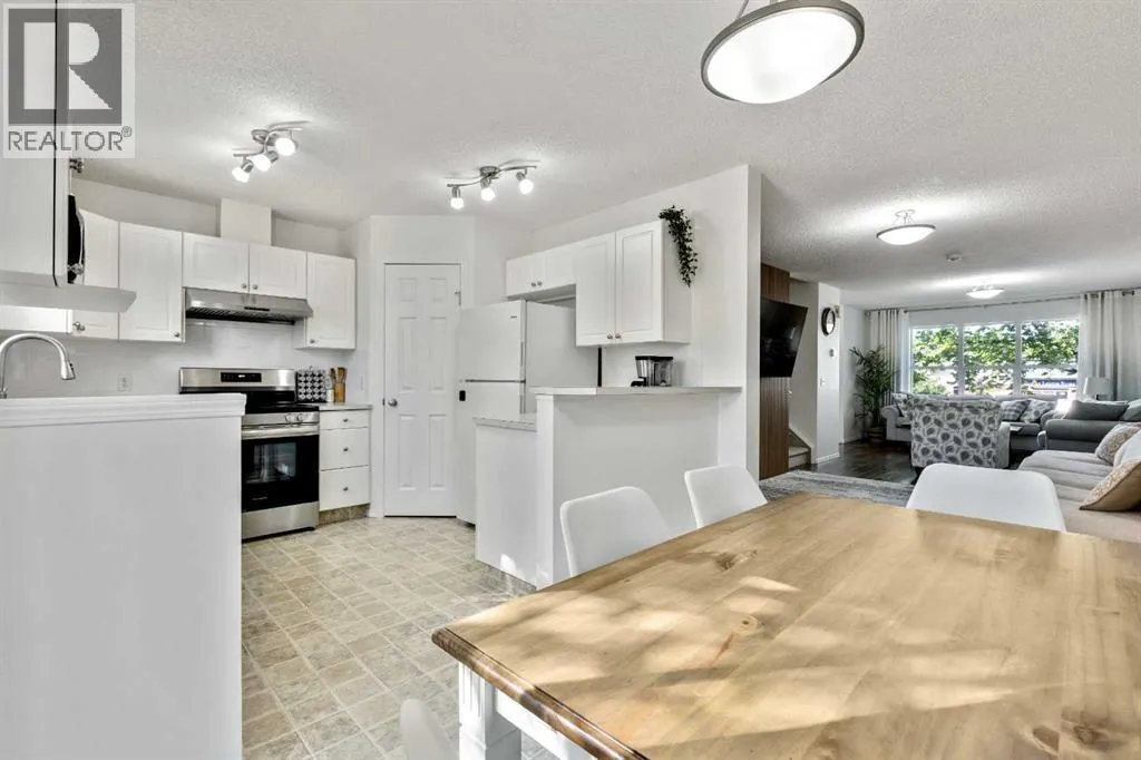 105 Prairie Sound Circle NW