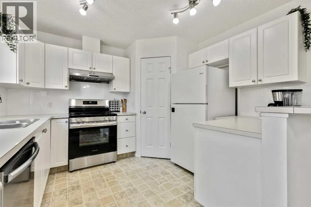 105 Prairie Sound Circle NW