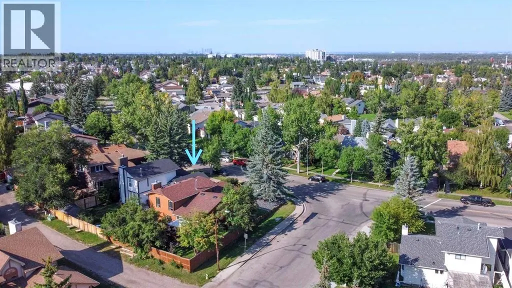 318 Shawnessy Drive SW
