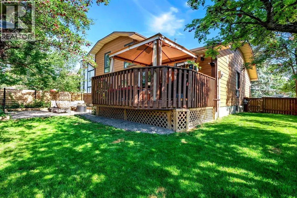 318 Shawnessy Drive SW