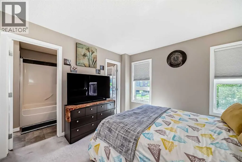 519 Copperpond Boulevard SE