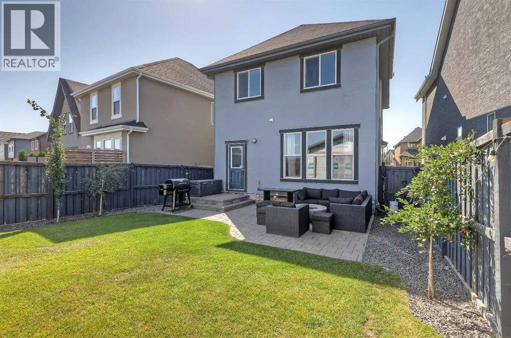 296 Marquis Heights SE