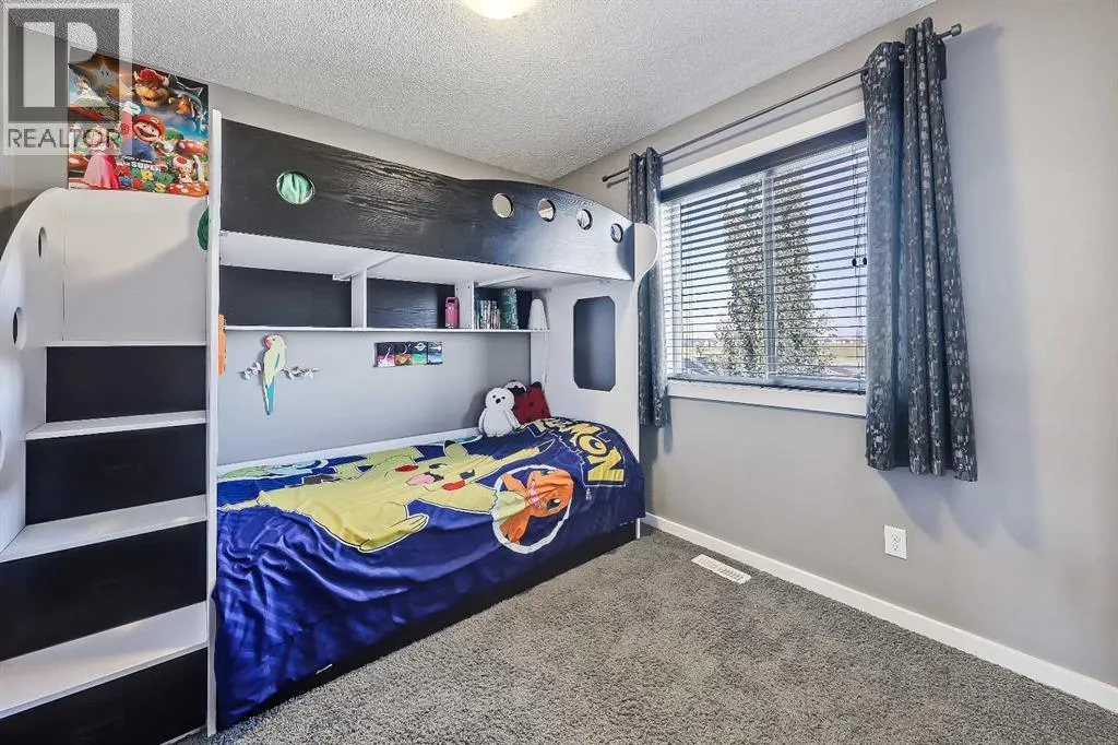 296 Marquis Heights SE
