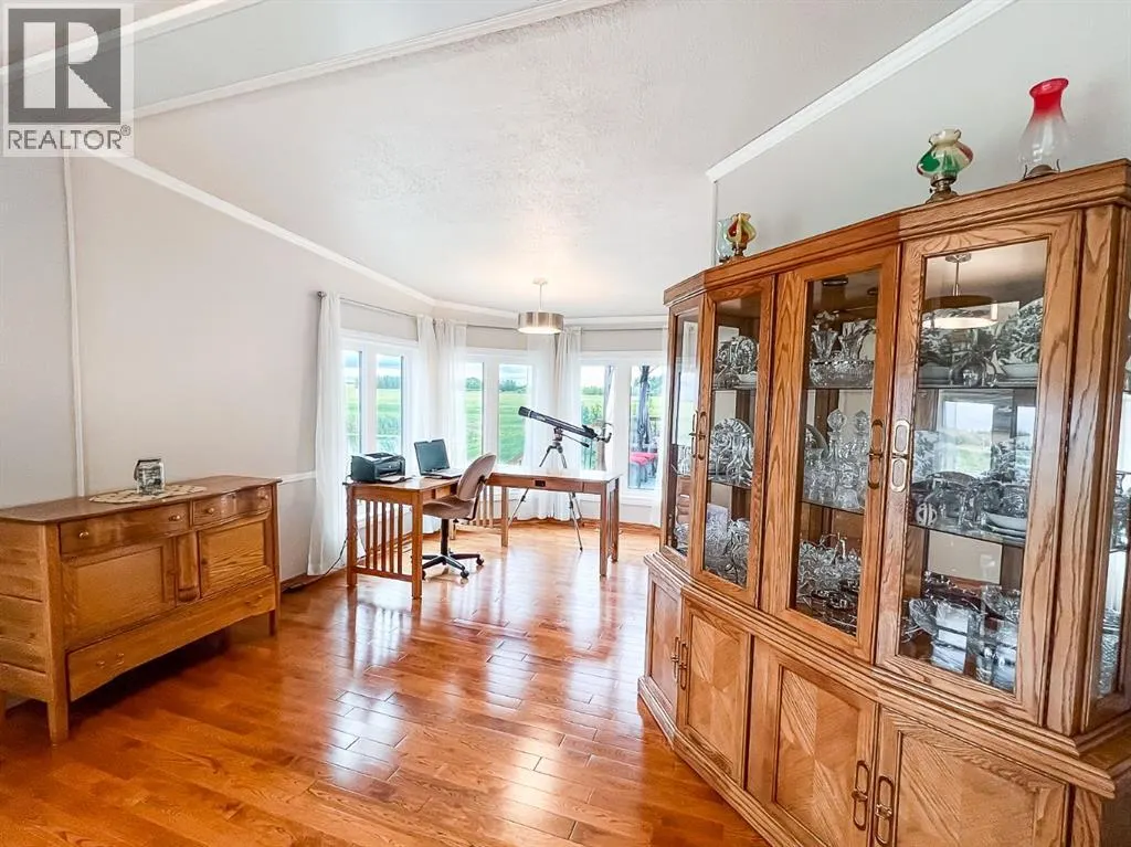 77132 Range Road 212