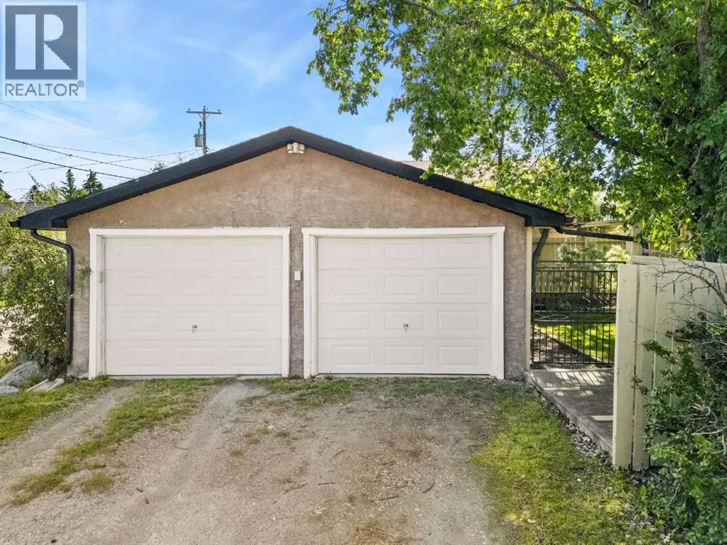 108 Jensen Drive NE