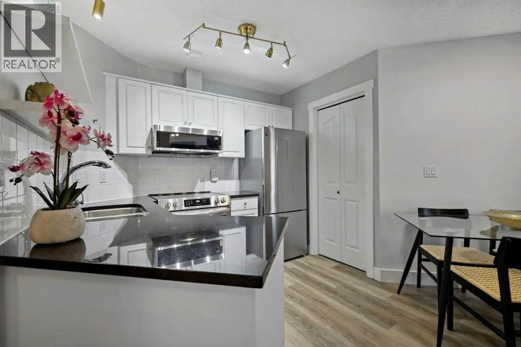 210, 10 Sierra Morena Mews SW