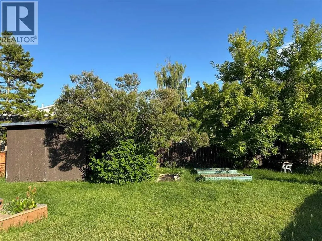 32 Erin Mount Crescent SE