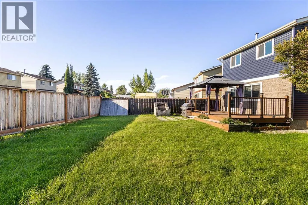 32 Erin Mount Crescent SE