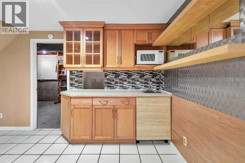 32 Erin Mount Crescent SE