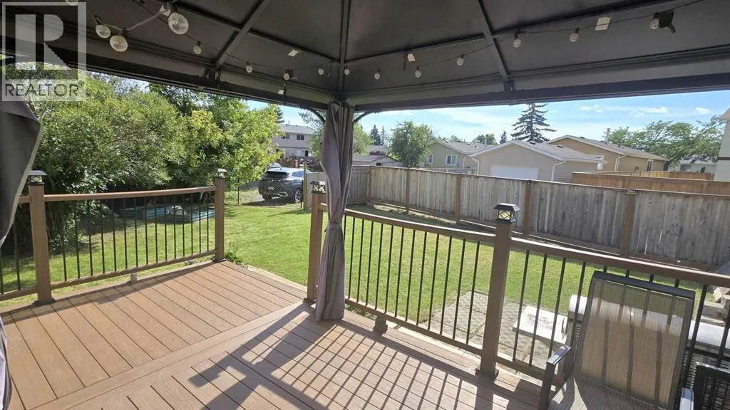32 Erin Mount Crescent SE