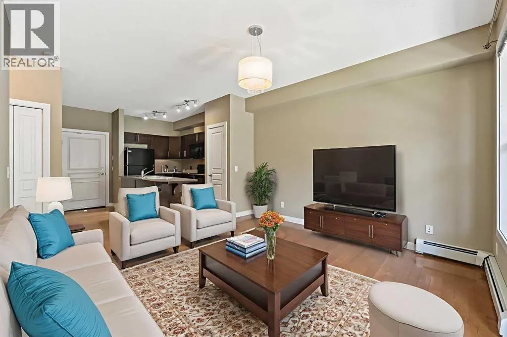 102, 48 Panatella Road NW
