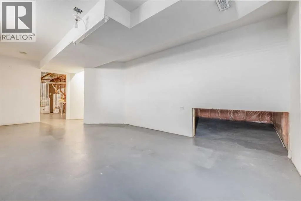 19 Erin Grove SE