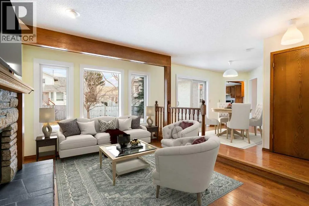 8 Edgeridge Way NW