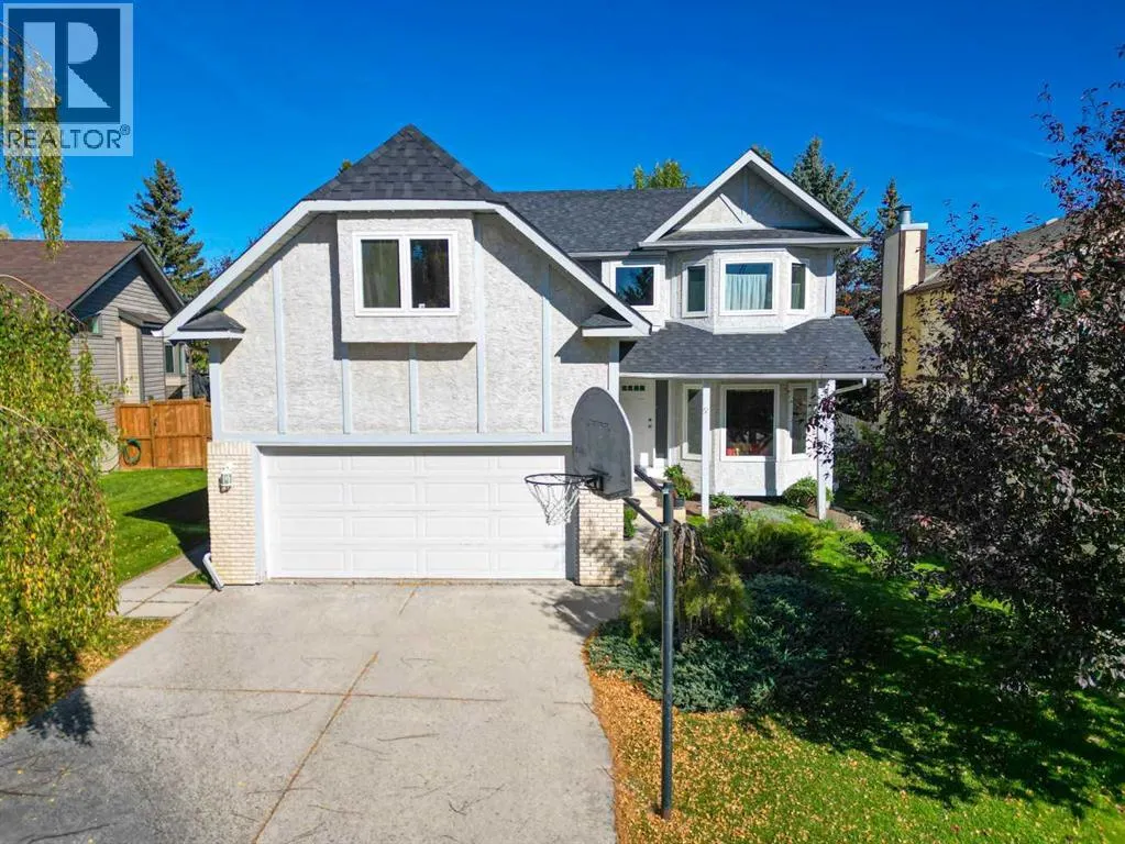 8 Edgeridge Way NW
