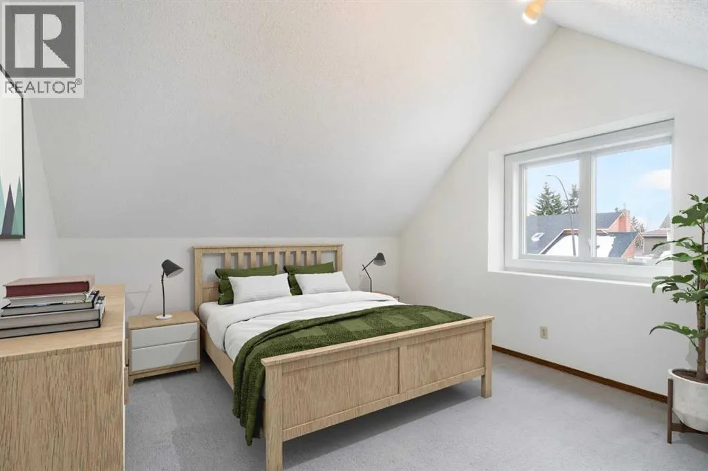 8 Edgeridge Way NW