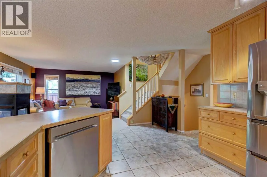 23 Sierra Nevada Way SW