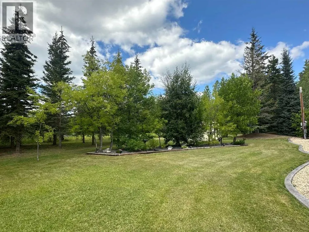 29, 744033 Range Road 54