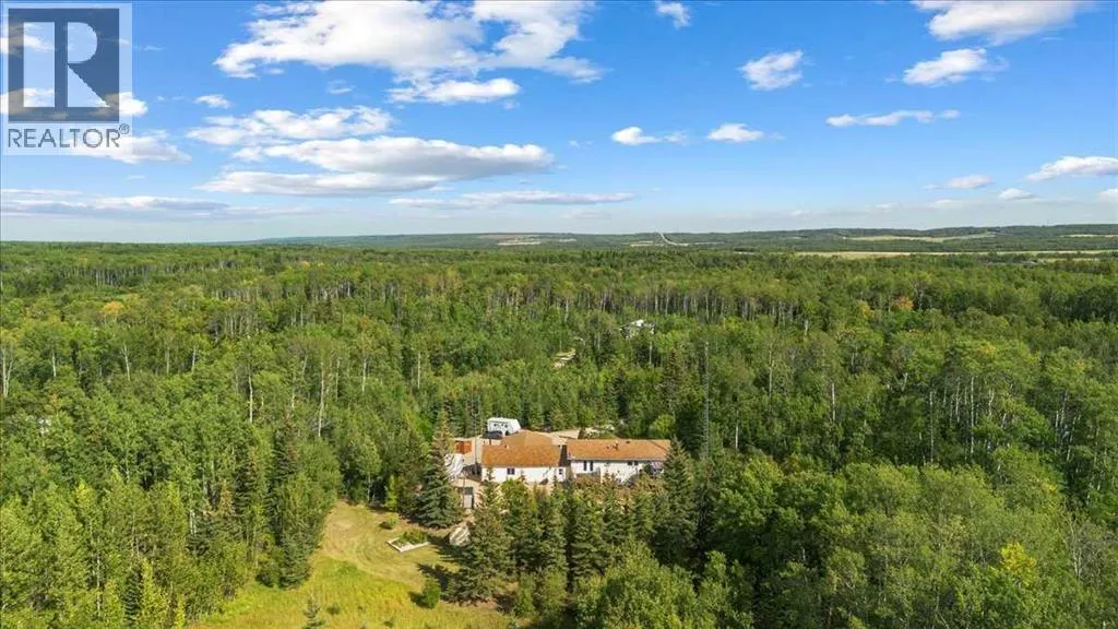 29, 744033 Range Road 54